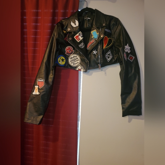 Cool crop top light jacket - Picture 3 of 11